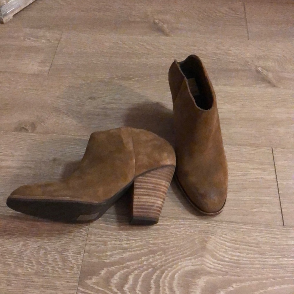 Dolce Vita mule booties